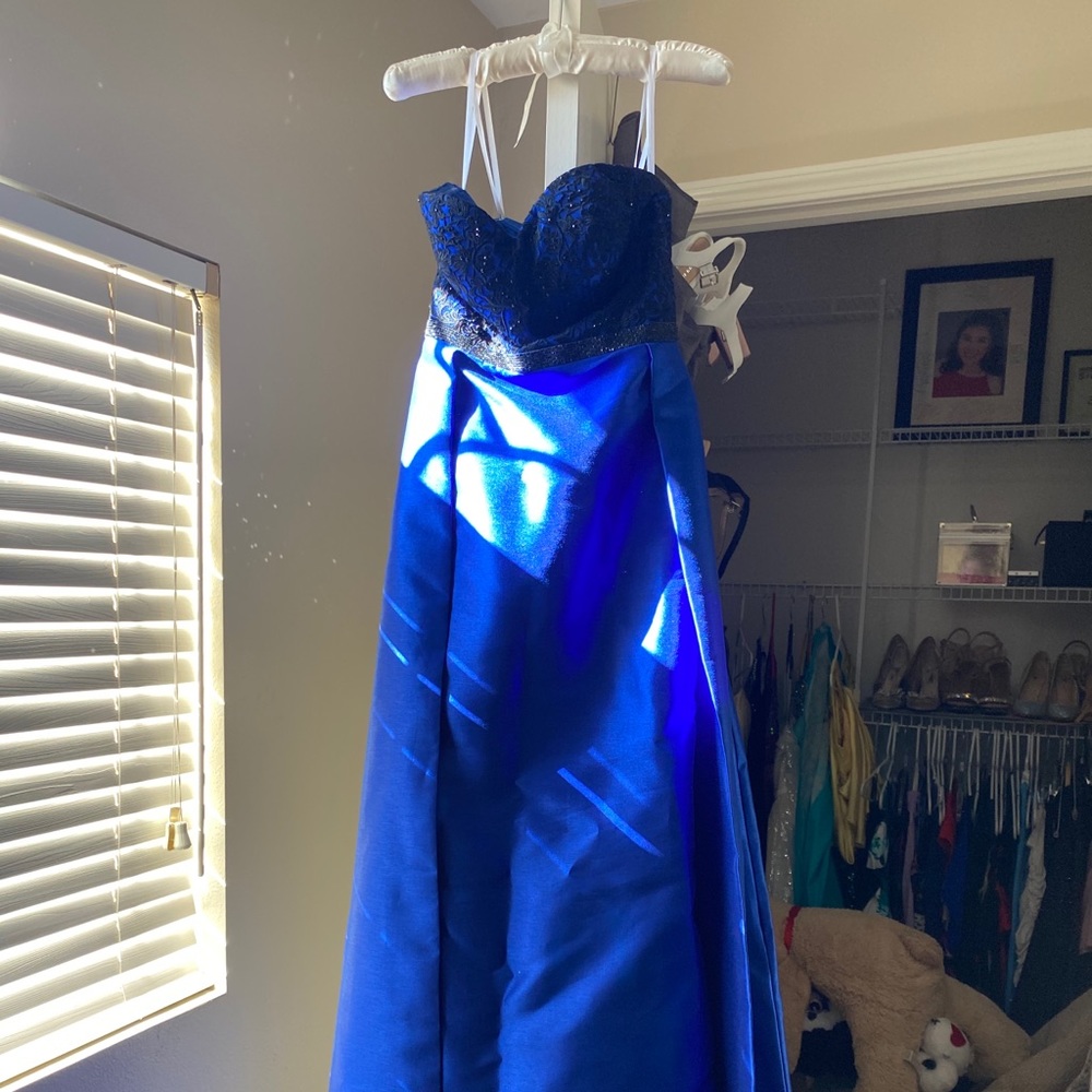 Royal blue room dress